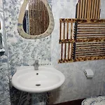 War Bunker אכסניה