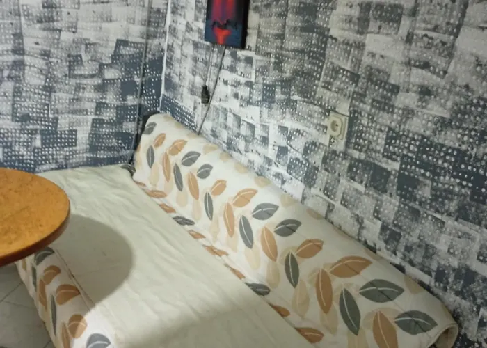 War Bunker Nr1 ホステル *