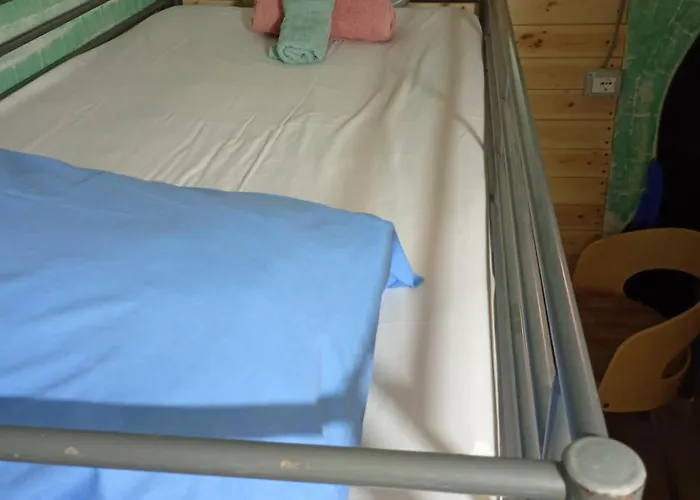 War Bunker Nr1 ホステル